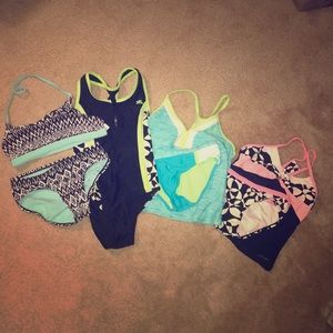 4 girls bathing suits